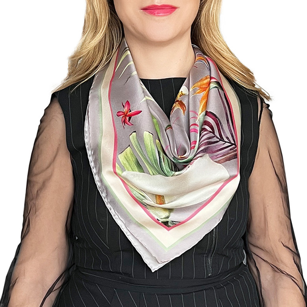 BLOSSOMING BEAUTY SCARF OM 4