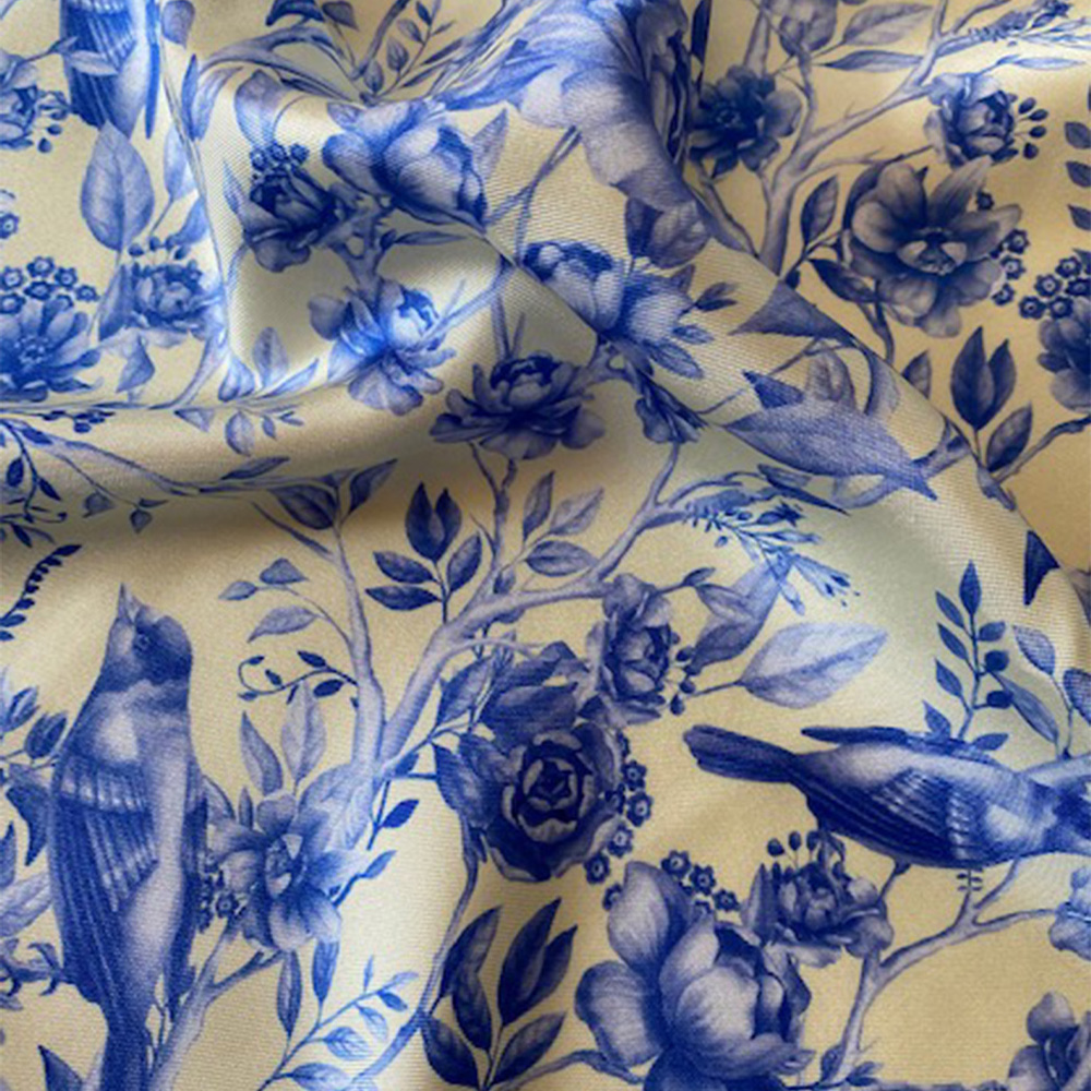 Eșarfă din mătase naturală The Magic Tree