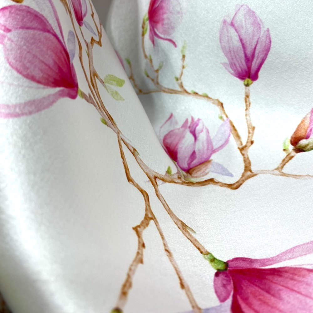 Eșarfă din mătase naturală White Magnolia