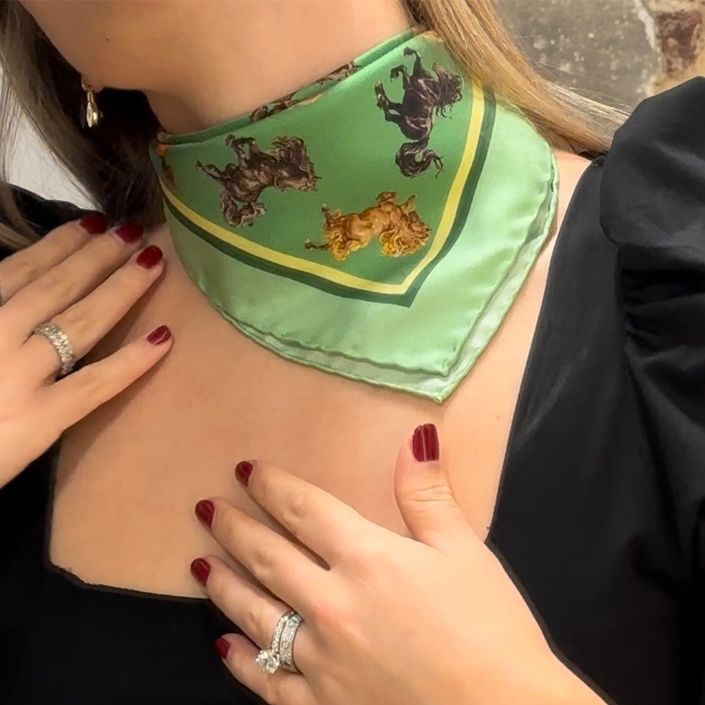 MAJESTIC HORSES GREEN NECKERCHIEF OM 1