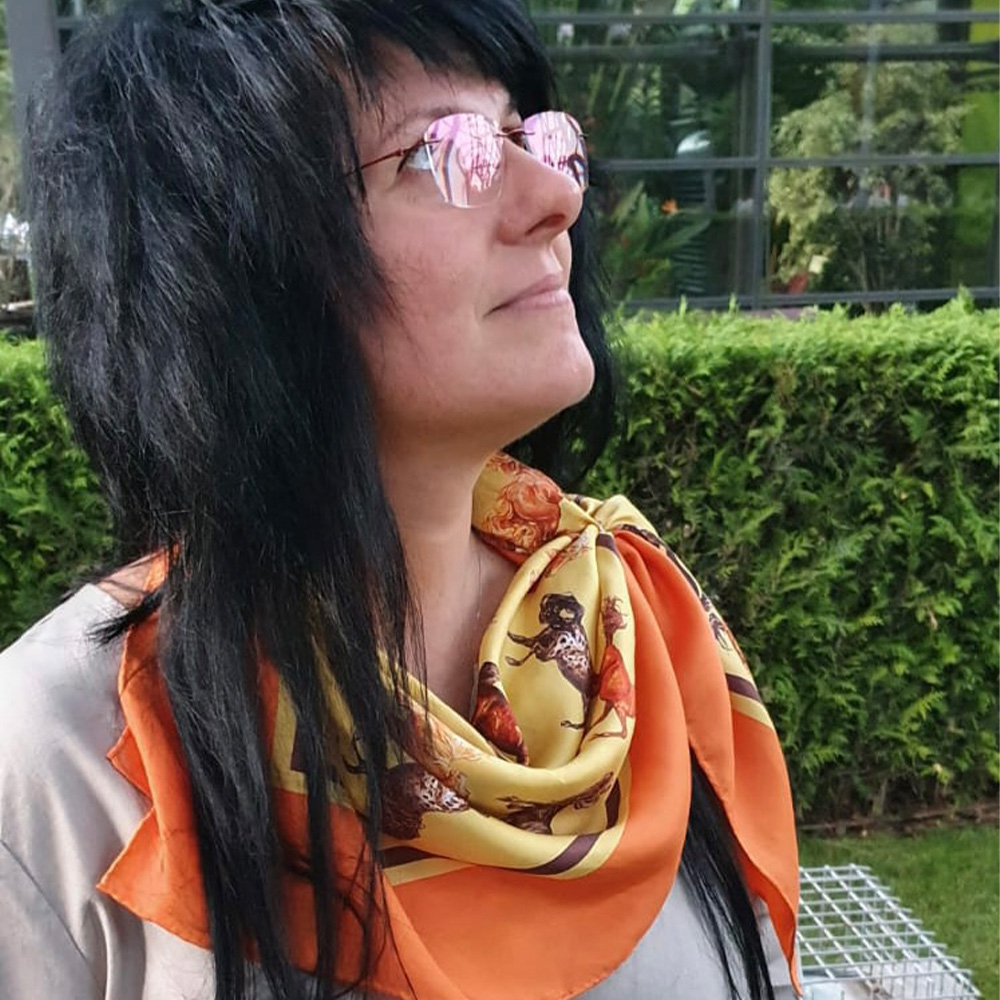 MAJESTIC HORSES ORANGE SCARF OM 5