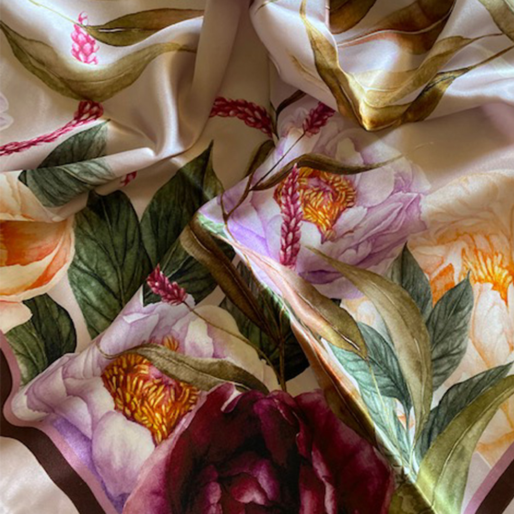 PEONIES SYMPHONY SCARF OM 3