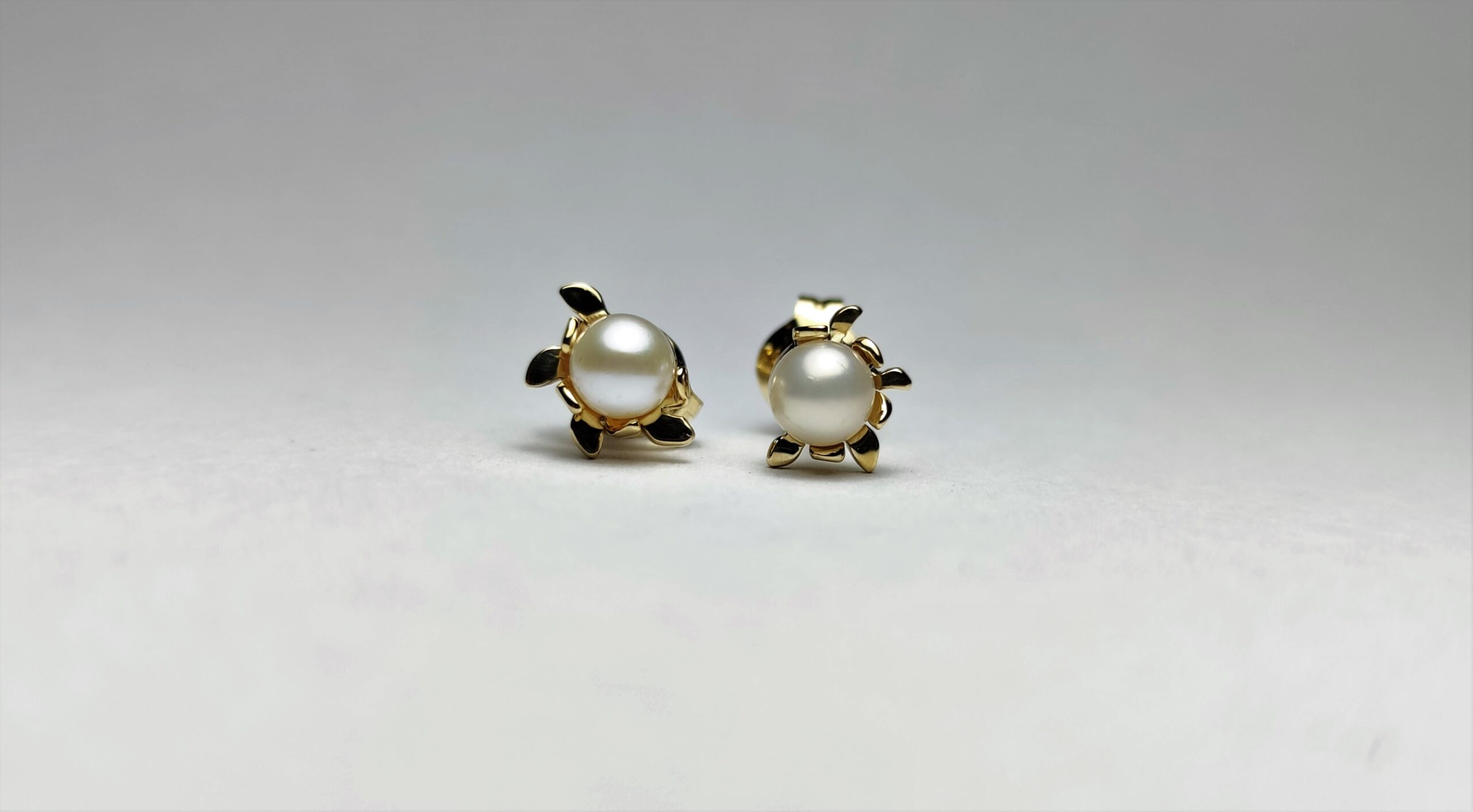 Cercei floare cu perlă naturală